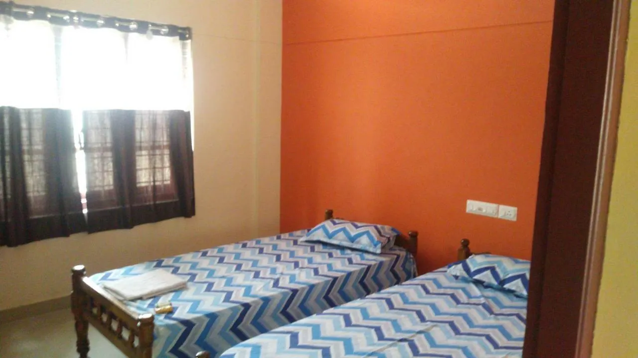 Holiday home Sowparnika N.V Nagar Peroorkada Villa Thiruvananthapuram