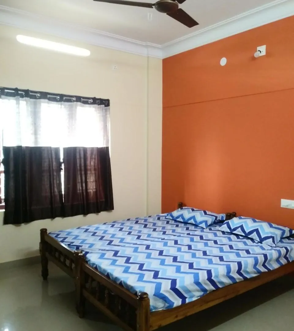 Villa Sowparnika N.V Nagar Peroorkada Thiruvananthapuram Ferienhaus